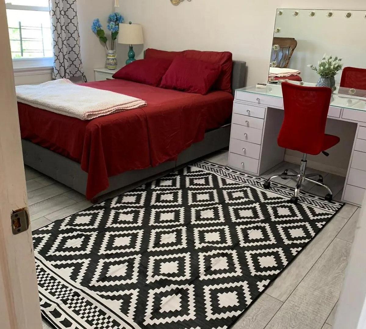 Ubytování v soukromí Cheerful 2 Bed Rooms Apartment In Heart Of Queens New York