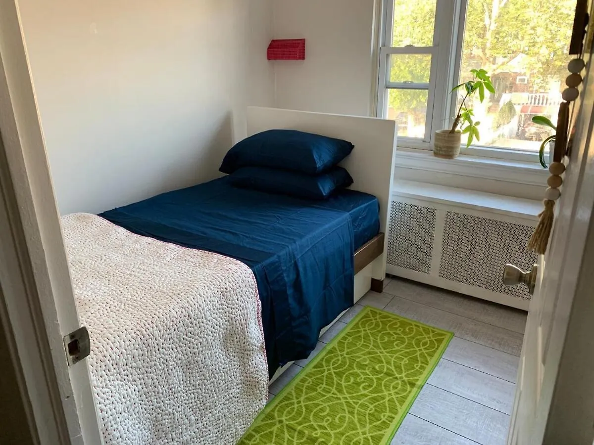 Cheerful 2 Bed Rooms Apartment In Heart Of Queens Nowy Jork Kwatera prywatna