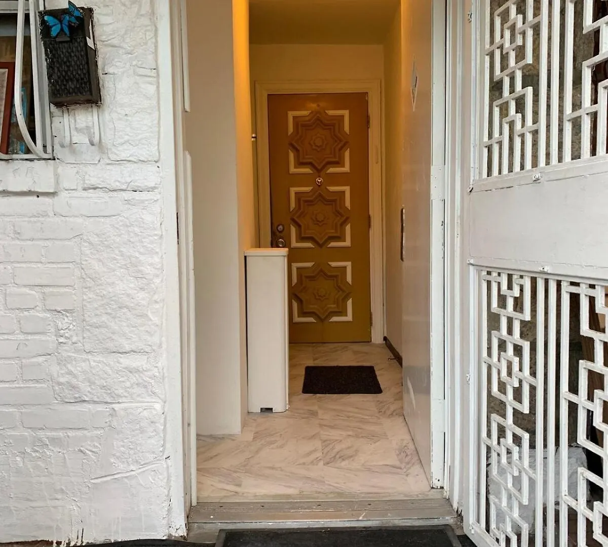 Cheerful 2 Bed Rooms Apartment In Heart Of Queens Νέα Υόρκη